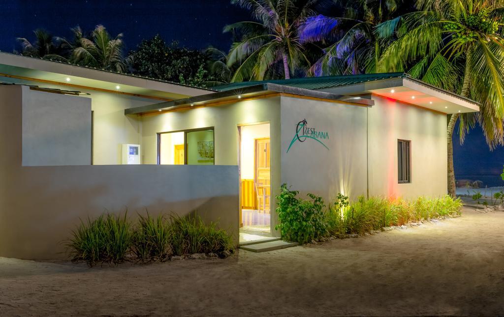 Zest Cabana Hotel Maafushi Exterior photo