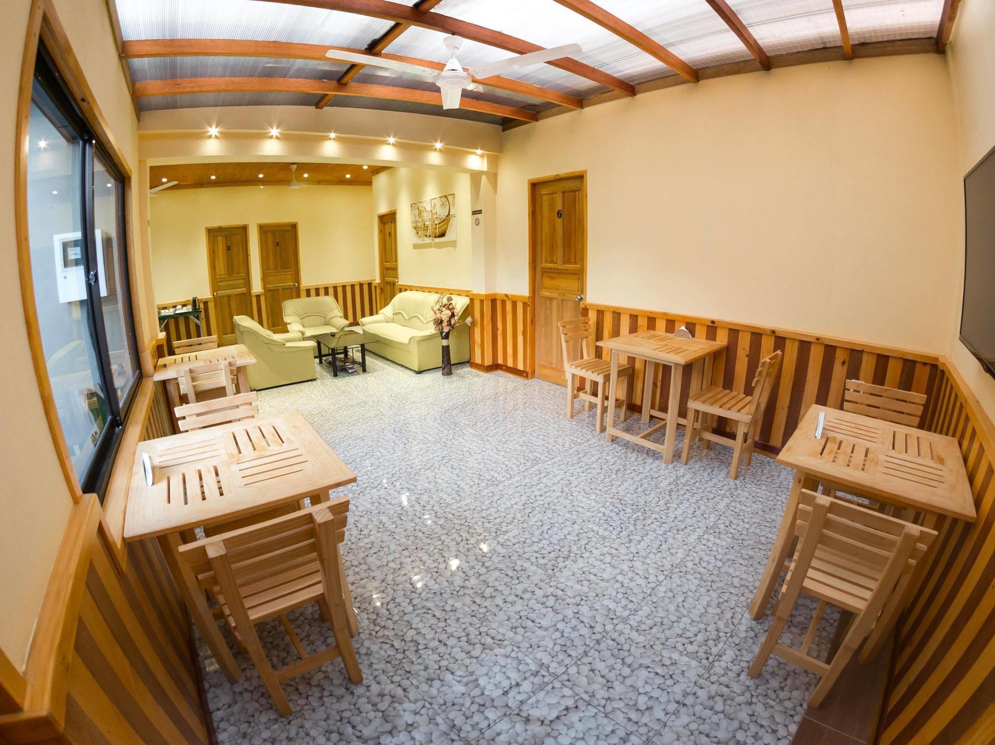 Zest Cabana Maafushi Exterior photo