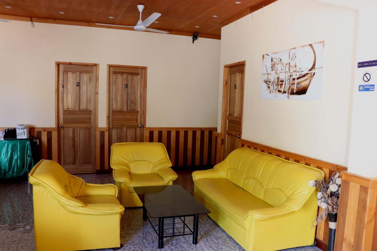 Zest Cabana Maafushi Exterior photo